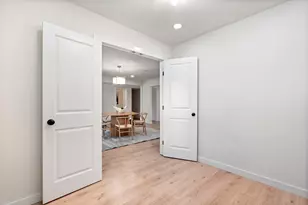 5118 Breakwood Dr, Dallas, TX 75227 - Photo 9