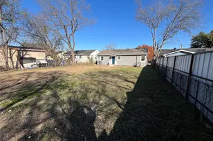 6410 Lovett Ave, Dallas, TX 75227 - Photo 21
