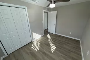 6410 Lovett Ave, Dallas, TX 75227 - Photo 17