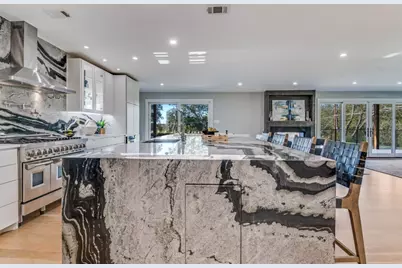 9755 Van Dyke Road, Dallas, TX 75218 - Photo 29