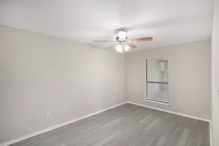 2112 Windhurst Dr, Arlington, TX 76015 - Photo 11