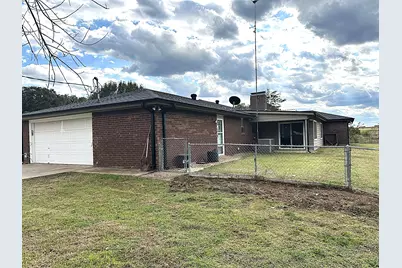 1072 Wagonseller Road, Bowie, TX 76230 - Photo 5