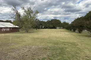 1072 Wagonseller Rd, Bowie, TX 76230 - Photo 11