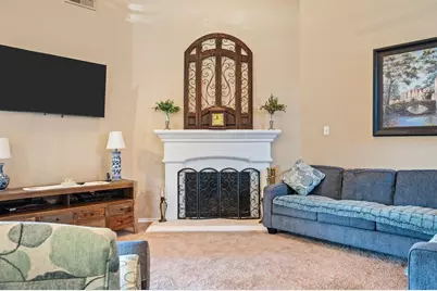 10549 Fossil Hill Drive, Fort Worth, TX 76131 - Photo 5