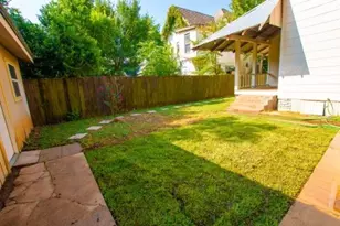 606 May St, Palestine, TX 75801 - Photo 35