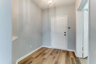 815 Creekside Dr, Little Elm, TX 75068 - Photo 3