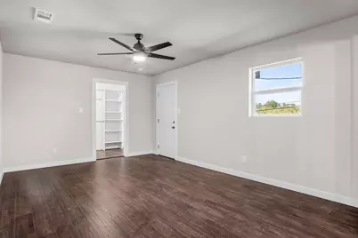 1318 W Water Street, Weatherford, TX 76086 - Photo 5