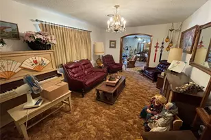 712 S Dixie St, Eastland, TX 76448 - Photo 17