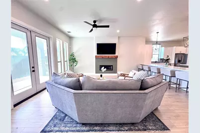 2402 Amesbury Drive, Midlothian, TX 76065 - Photo 11