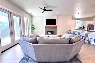 2402 Amesbury Dr, Midlothian, TX 76065 - Photo 11