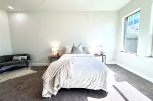 2402 Amesbury Dr, Midlothian, TX 76065 - Photo 15