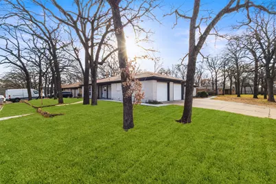 1917 Windlea Drive, Euless, TX 76040 - Photo 3