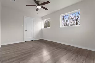 1917 Windlea Dr, Euless, TX 76040 - Photo 15