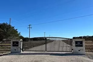 1033 Preston Vly Trl, Glen Rose, TX 76043 - Photo 3