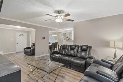 4848 Wilbarger Street, Fort Worth, TX 76119 - Photo 7