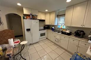 3702 Frank St, Dallas, TX 75210 - Photo 3