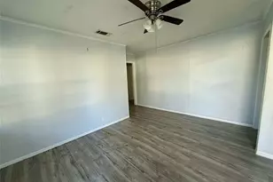 406 N College St, Howe, TX 75459 - Photo 5