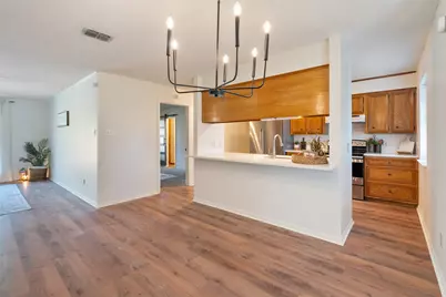 807 E College Street, Athens, TX 75751 - Photo 9