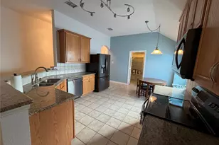 4618 Island Bay Dr, Arlington, TX 76016 - Photo 7