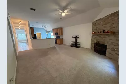 4618 Island Bay Drive, Arlington, TX 76016 - Photo 5