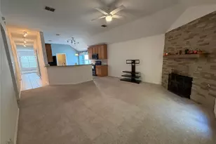 4618 Island Bay Dr, Arlington, TX 76016 - Photo 5