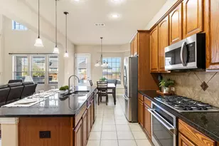 5365 Royal Lytham Rd, Fort Worth, TX 76244 - Photo 9