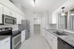 3909 Amy Ave, Rowlett, TX 75088 - Photo 3