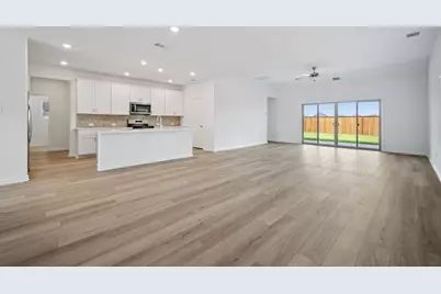 706 Edgehurst Drive, Princeton, TX 75071 - Photo 9