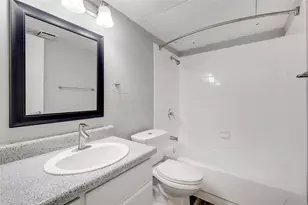 1200 Alder Dr, Arlington, TX 76012 - Photo 13