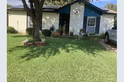 2321 Idlewood Drive, Arlington, TX 76014 - Photo 3