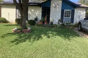 2321 Idlewood Dr, Arlington, TX 76014 - Photo 3