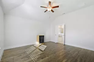 309 Horseshoe Bnd, Valley View, TX 76272 - Photo 11