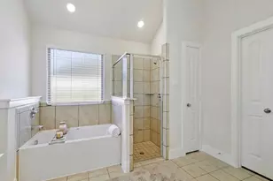 309 Horseshoe Bnd, Valley View, TX 76272 - Photo 13