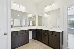 309 Horseshoe Bnd, Valley View, TX 76272 - Photo 19