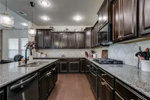 2693 Yacht Club Dr, Lewisville, TX 75056 - Photo 17