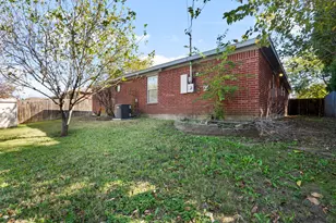 807 Havenbrook Dr, Arlington, TX 76001 - Photo 13