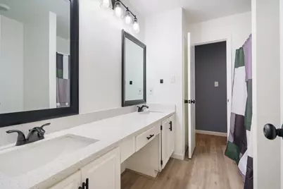 807 Havenbrook Drive, Arlington, TX 76001 - Photo 11