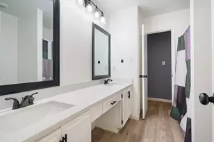 807 Havenbrook Dr, Arlington, TX 76001 - Photo 11