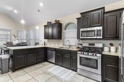 9001 Bronze Meadow Drive, Fort Worth, TX 76131 - Photo 15