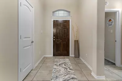 9001 Bronze Meadow Drive, Fort Worth, TX 76131 - Photo 7