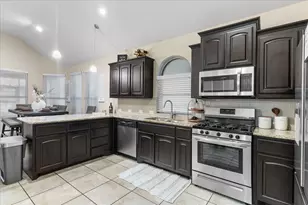 9001 Bronze Meadow Dr, Fort Worth, TX 76131 - Photo 15