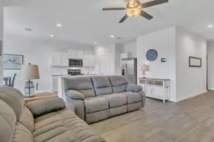 133 Hollytree Ln, Boyd, TX 76023 - Photo 11