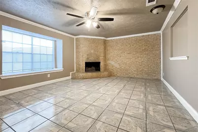 1 W Mountain Creek Drive, Grand Prairie, TX 75052 - Photo 9