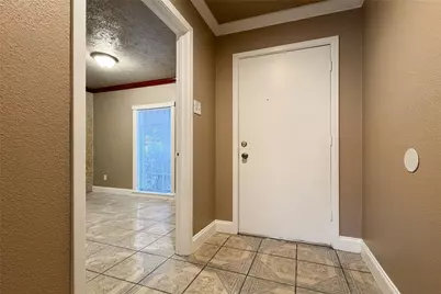 1 W Mountain Creek Drive, Grand Prairie, TX 75052 - Photo 3