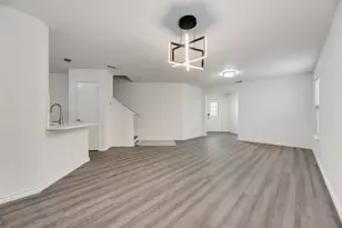 812 Isla Verde Plaza, Dallas, TX 75211 - Photo 7