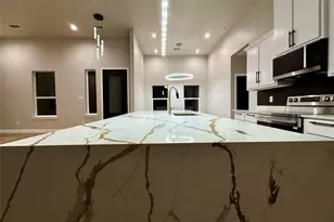 1121 Co Rd 4104, Greenville, TX 75401 - Photo 11