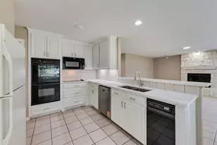 2569 Castle Cir, Fort Worth, TX 76108 - Photo 19