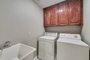 2569 Castle Cir, Fort Worth, TX 76108 - Photo 27