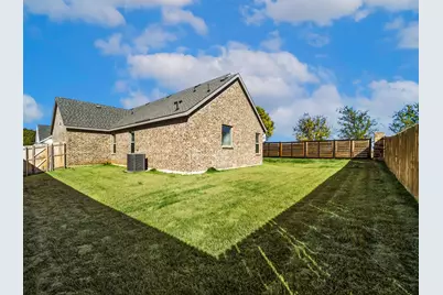 100 Maverick Trail, Valley View, TX 76272 - Photo 25