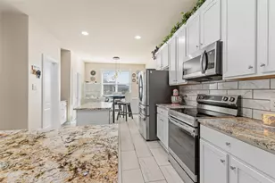 1357 Lake Grove Ln, DeSoto, TX 75115 - Photo 11